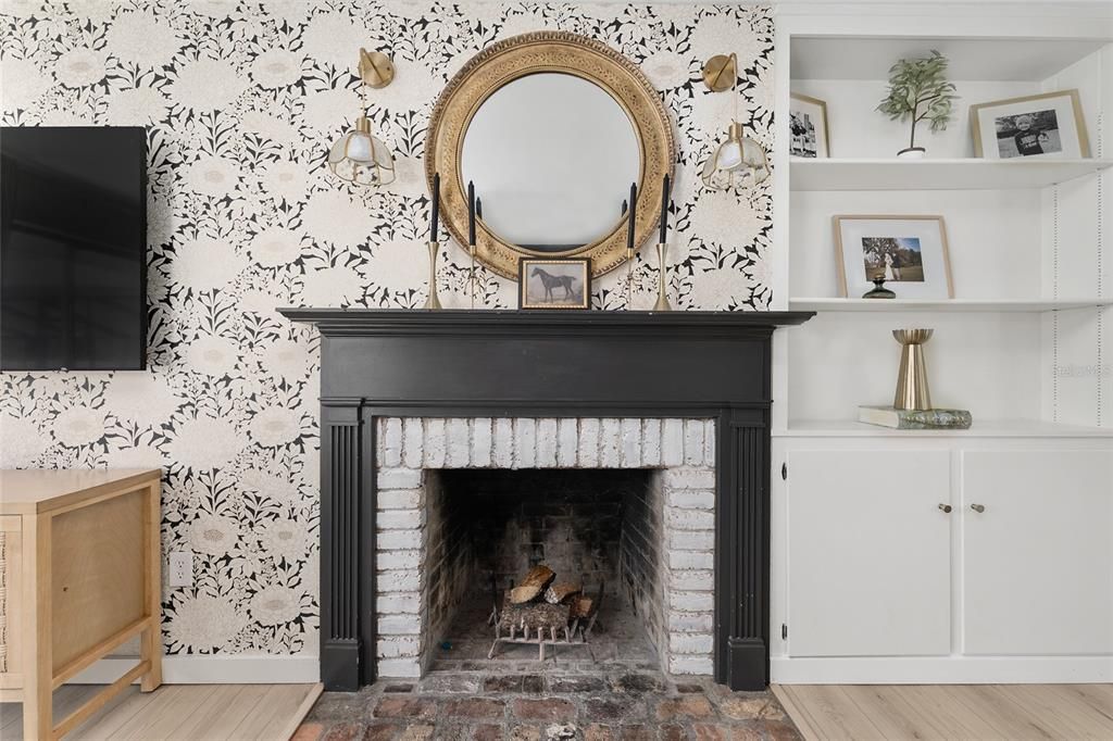 Active With Contract: $500,000 (3 beds, 2 baths, 1794 Square Feet)