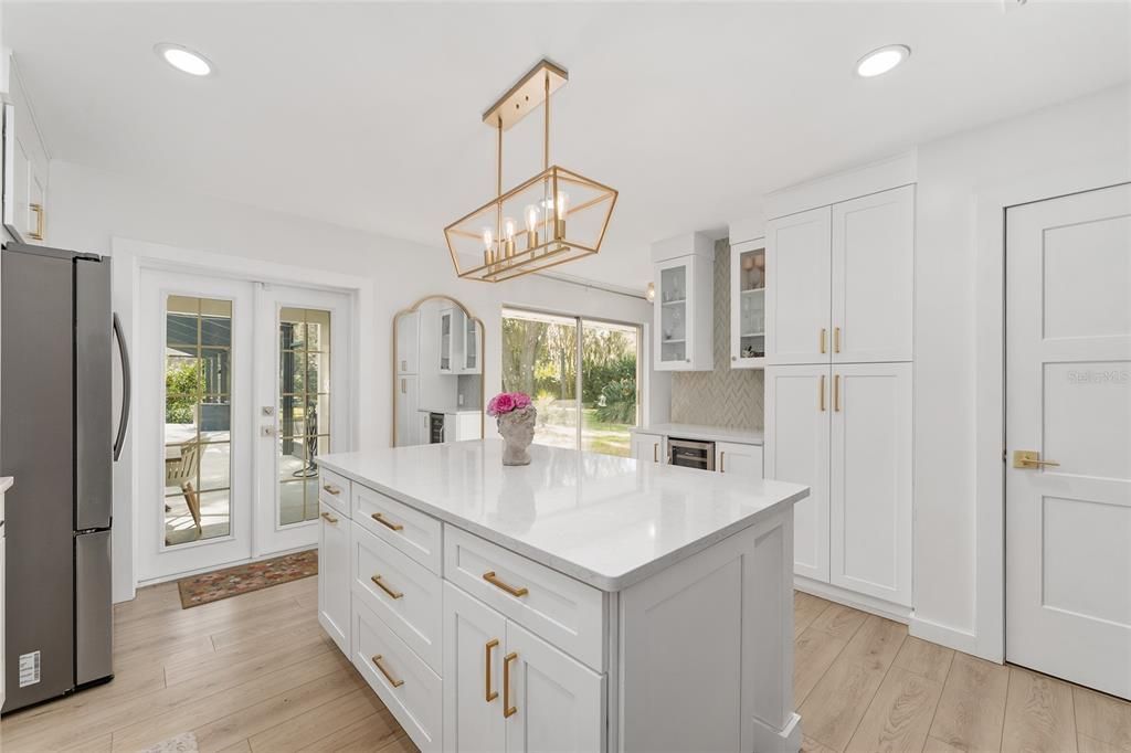 Active With Contract: $500,000 (3 beds, 2 baths, 1794 Square Feet)