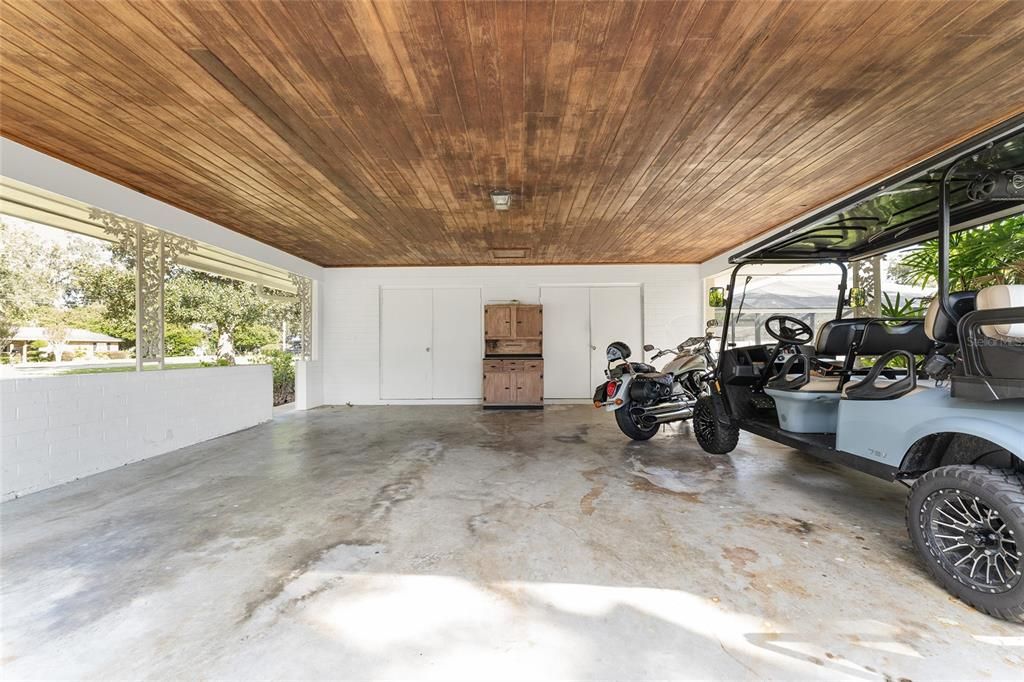 Active With Contract: $500,000 (3 beds, 2 baths, 1794 Square Feet)