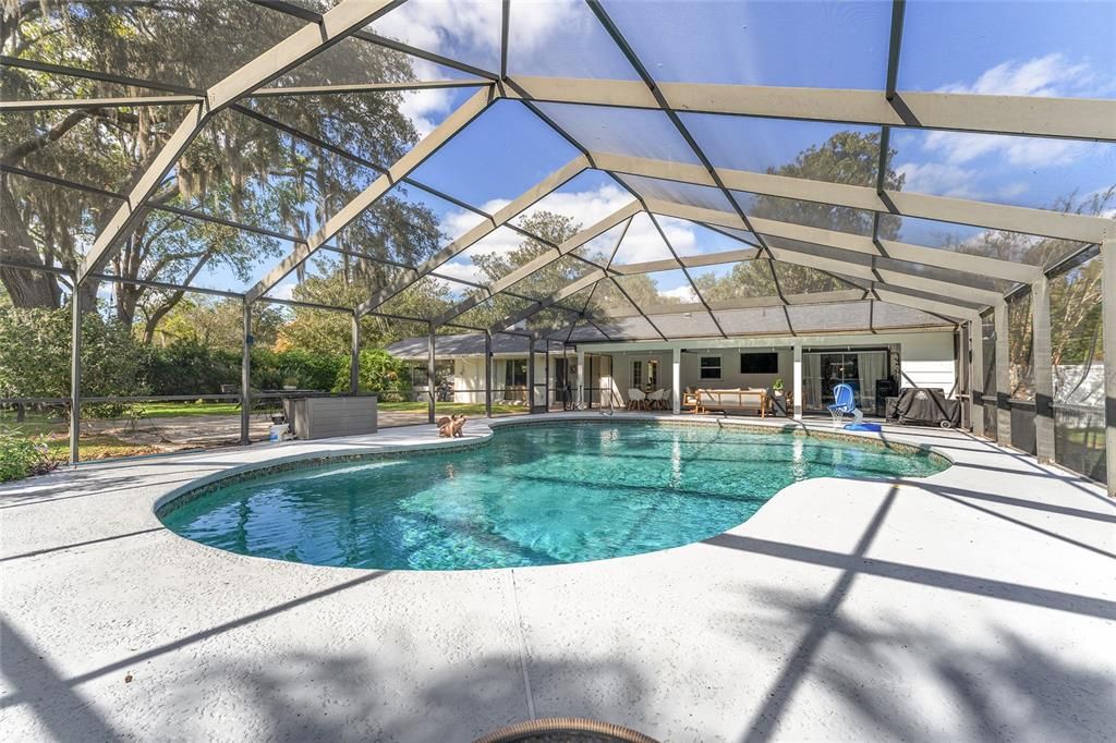 Active With Contract: $500,000 (3 beds, 2 baths, 1794 Square Feet)