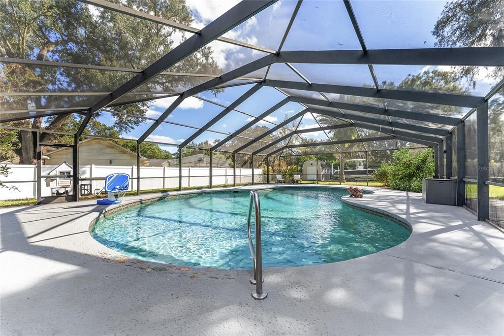 Active With Contract: $500,000 (3 beds, 2 baths, 1794 Square Feet)