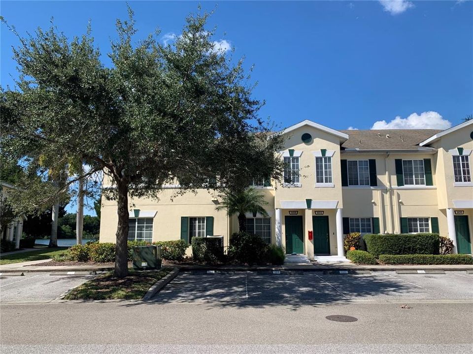 En Renta: $2,100 (3 camas, 2 baños, 1200 Pies cuadrados)