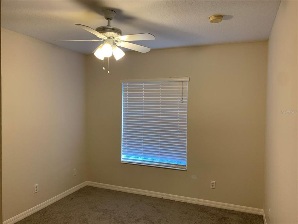 En Renta: $2,100 (3 camas, 2 baños, 1200 Pies cuadrados)