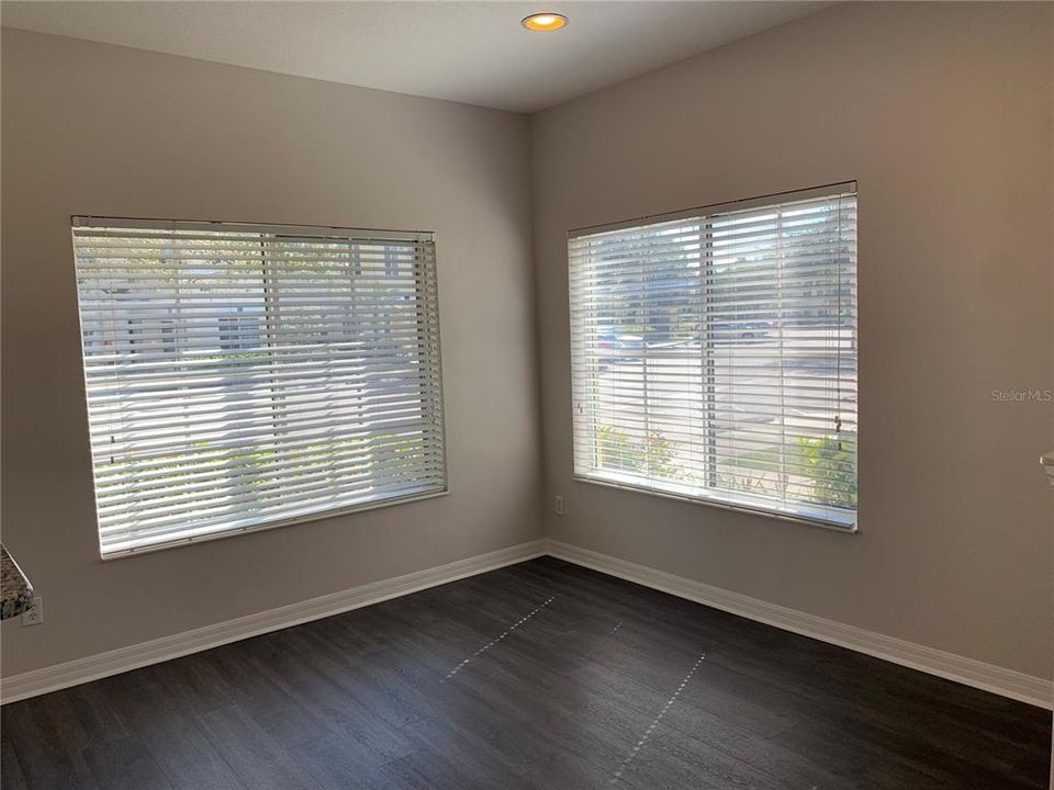 En Renta: $2,100 (3 camas, 2 baños, 1200 Pies cuadrados)