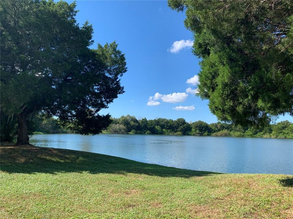 En Renta: $2,100 (3 camas, 2 baños, 1200 Pies cuadrados)