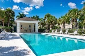 En Renta: $2,100 (3 camas, 2 baños, 1200 Pies cuadrados)