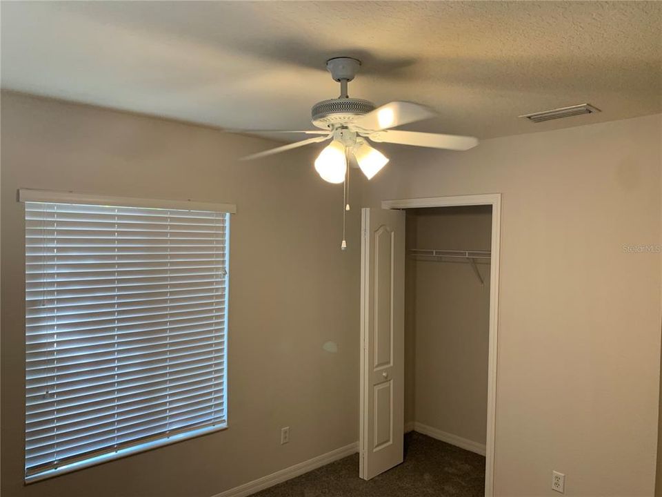 En Renta: $2,100 (3 camas, 2 baños, 1200 Pies cuadrados)