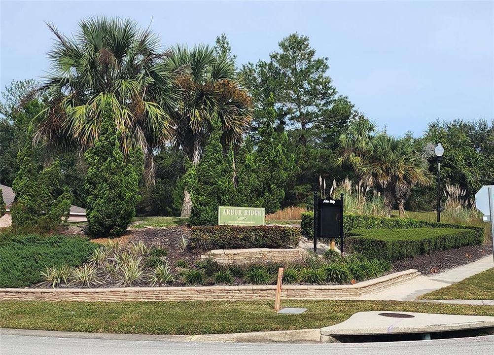 En Venta: $350,000 (4 camas, 2 baños, 1870 Pies cuadrados)