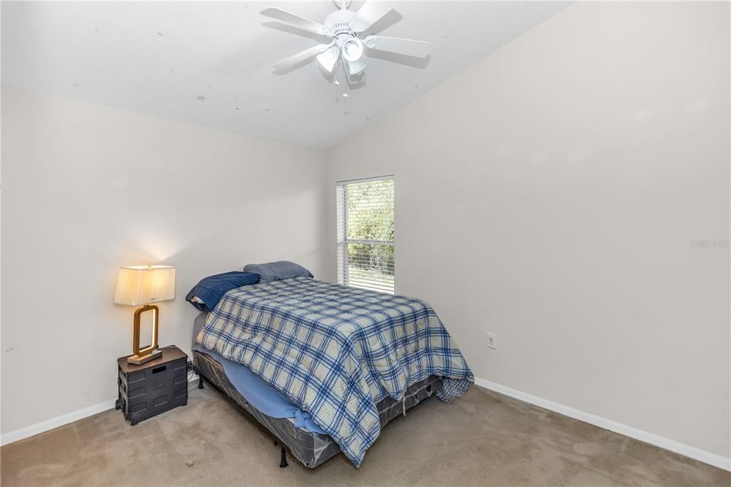 En Venta: $350,000 (4 camas, 2 baños, 1870 Pies cuadrados)