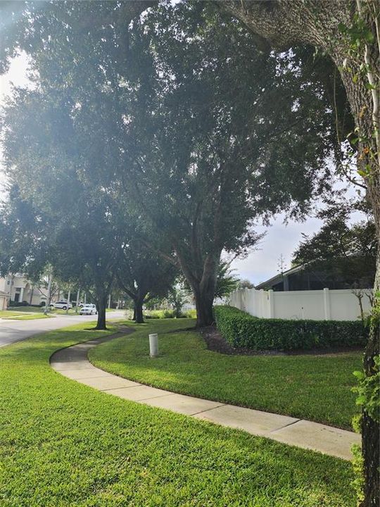 En Venta: $350,000 (4 camas, 2 baños, 1870 Pies cuadrados)