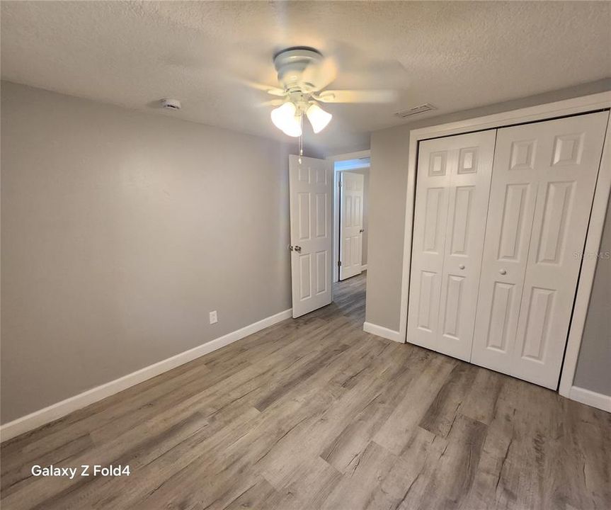 出租: $1,425 (2 贝兹, 1 浴室, 1404 平方英尺)