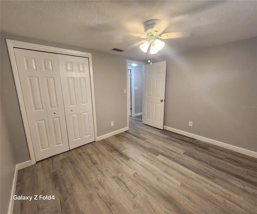 出租: $1,425 (2 贝兹, 1 浴室, 1404 平方英尺)