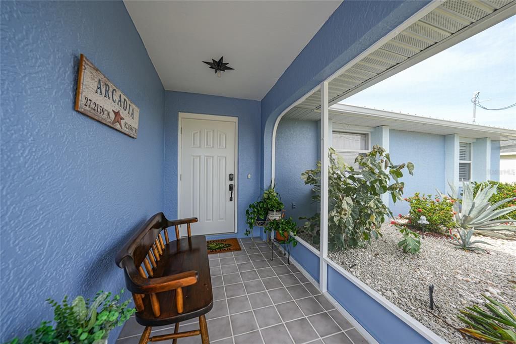 合同活跃: $330,000 (3 贝兹, 2 浴室, 1523 平方英尺)