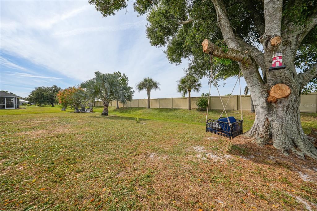 合同活跃: $330,000 (3 贝兹, 2 浴室, 1523 平方英尺)