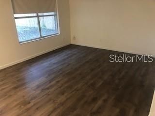 合同活跃: $249,950 (3 贝兹, 2 浴室, 1232 平方英尺)