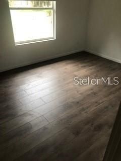 合同活跃: $249,950 (3 贝兹, 2 浴室, 1232 平方英尺)