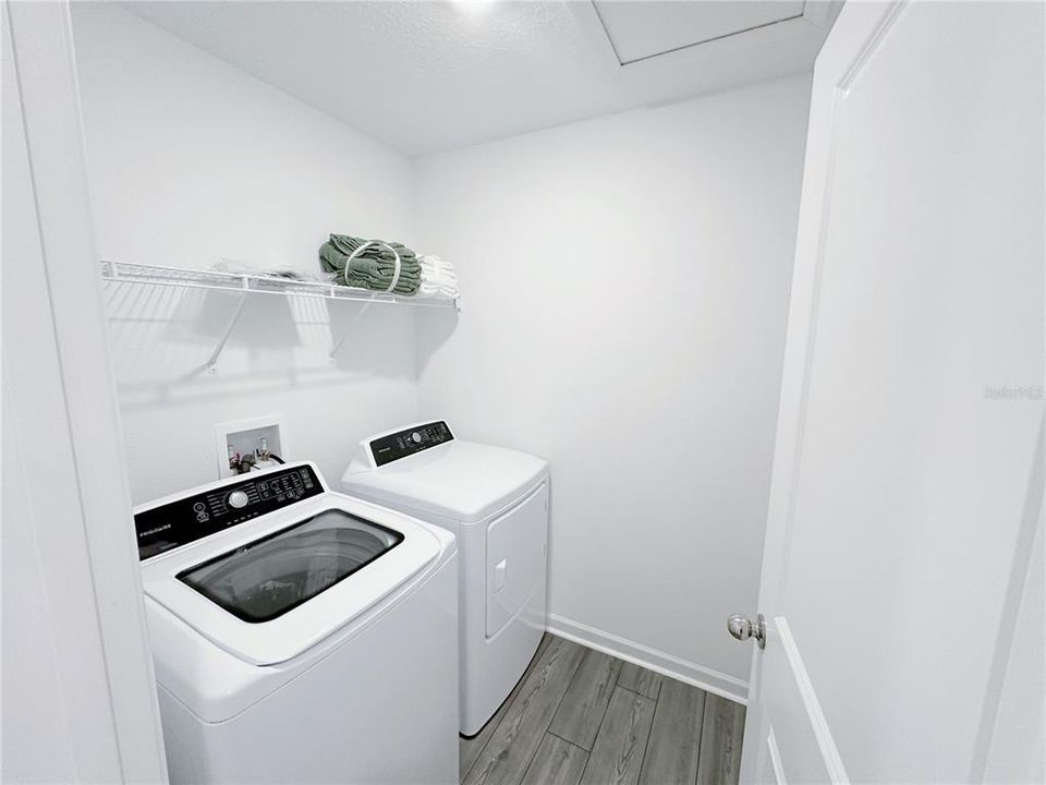 出租: $2,650 (5 贝兹, 2 浴室, 2443 平方英尺)