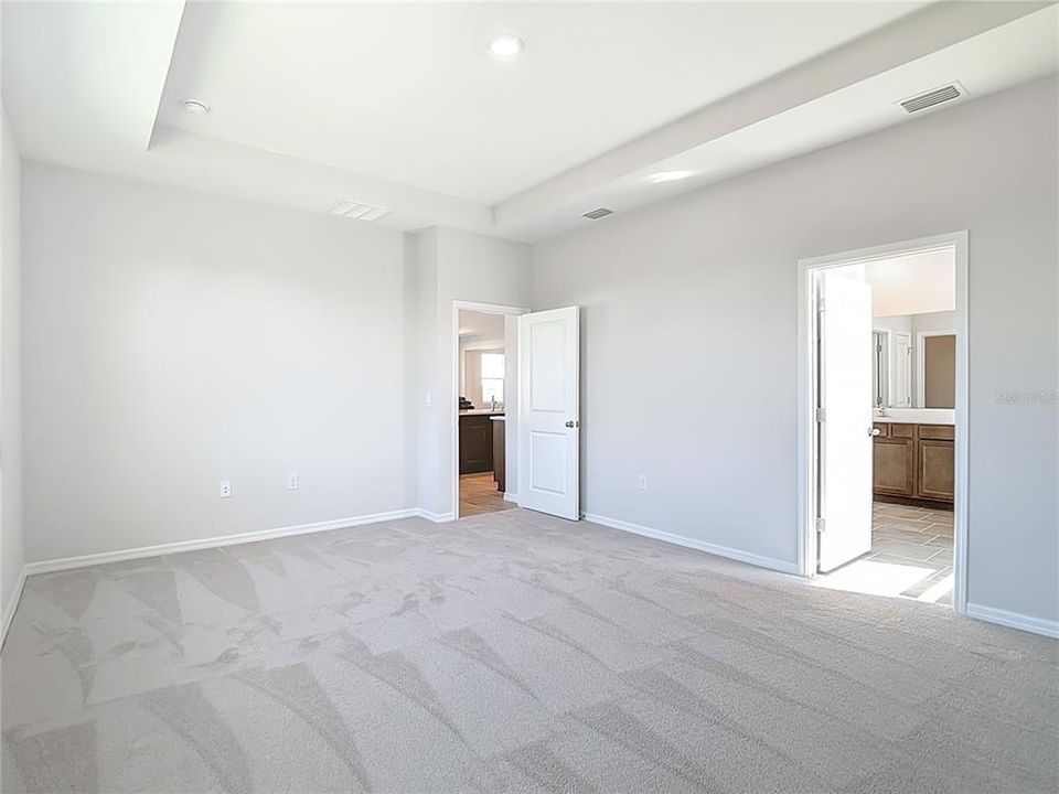 На продажу: $582,900 (4 спален, 3 ванн, 2828 Квадратных фут)