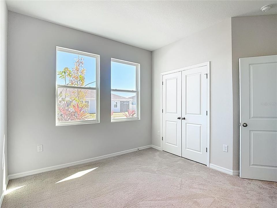 На продажу: $582,900 (4 спален, 3 ванн, 2828 Квадратных фут)