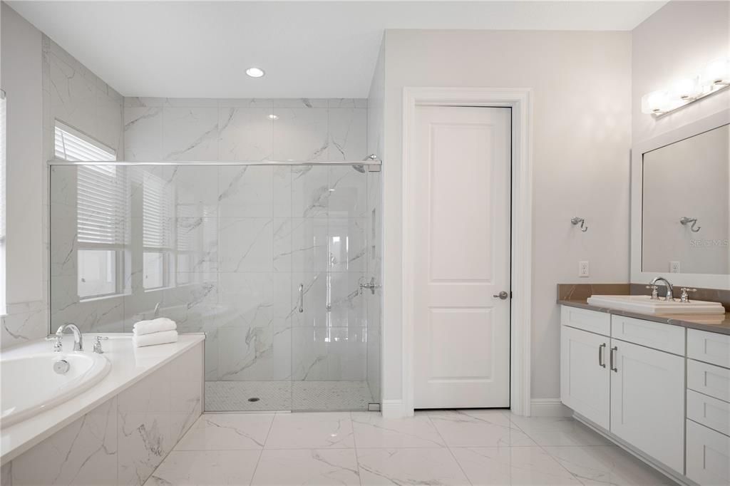 待售: $1,488,000 (4 贝兹, 3 浴室, 3671 平方英尺)