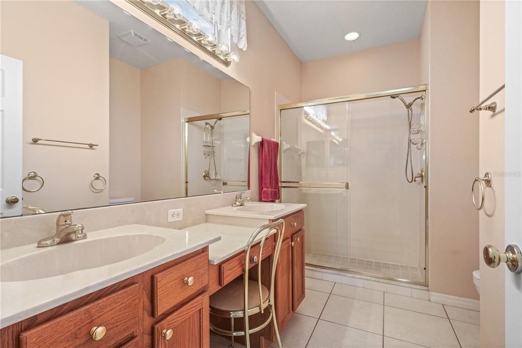 Active With Contract: $375,000 (3 beds, 2 baths, 1743 Square Feet)