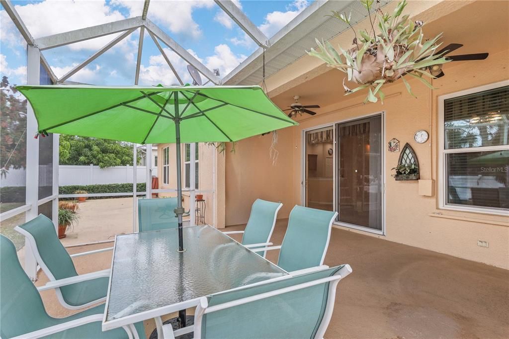 Active With Contract: $375,000 (3 beds, 2 baths, 1743 Square Feet)