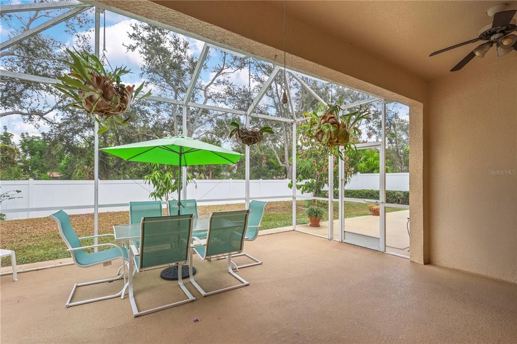 Active With Contract: $375,000 (3 beds, 2 baths, 1743 Square Feet)