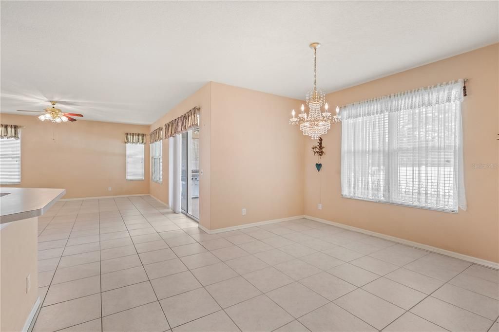 Active With Contract: $375,000 (3 beds, 2 baths, 1743 Square Feet)