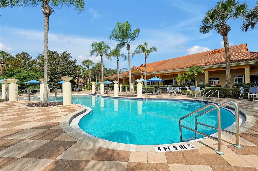 Active With Contract: $249,000 (2 beds, 2 baths, 1161 Square Feet)