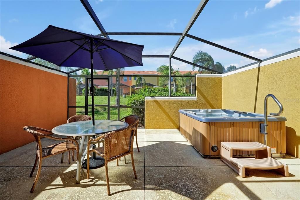 Active With Contract: $249,000 (2 beds, 2 baths, 1161 Square Feet)