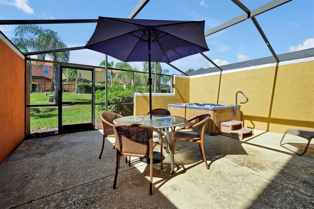 Active With Contract: $249,000 (2 beds, 2 baths, 1161 Square Feet)