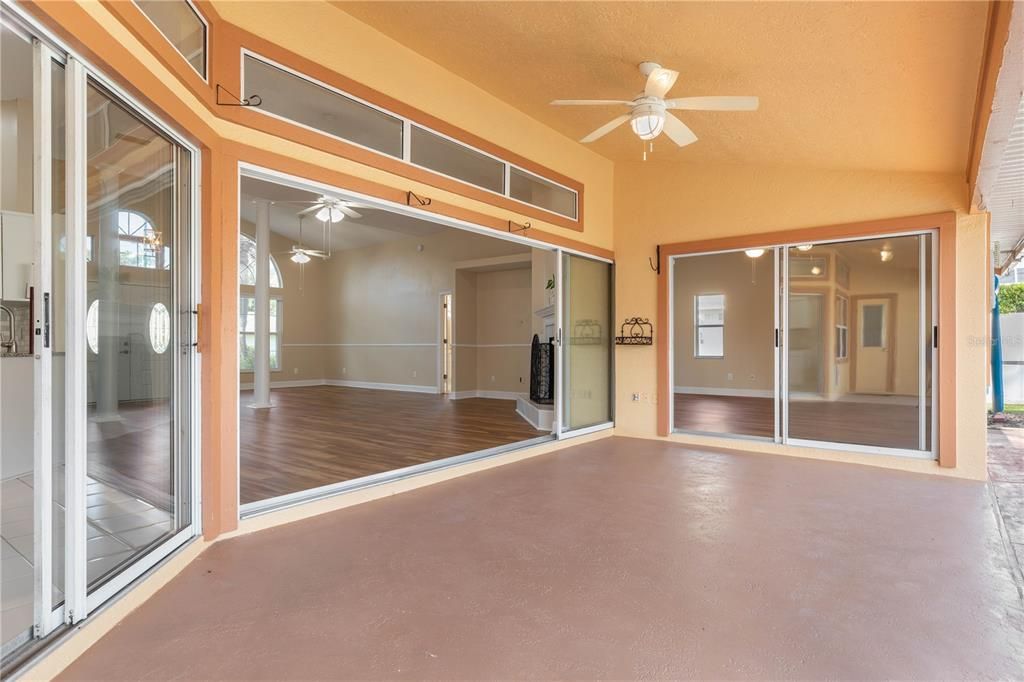 Active With Contract: $400,000 (3 beds, 2 baths, 2030 Square Feet)