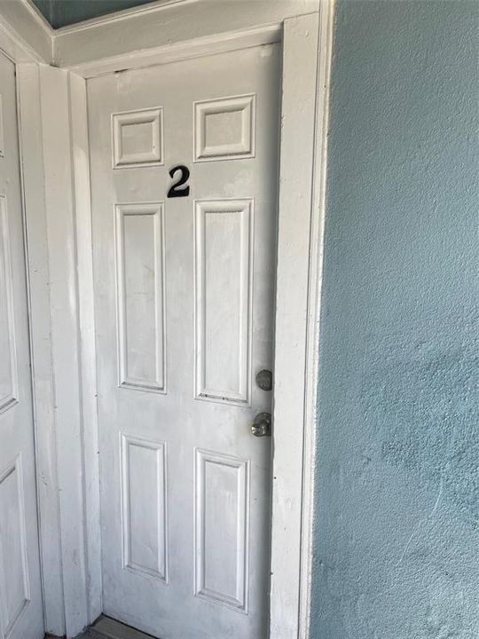 For Rent: $1,200 (1 beds, 1 baths, 405 Square Feet)