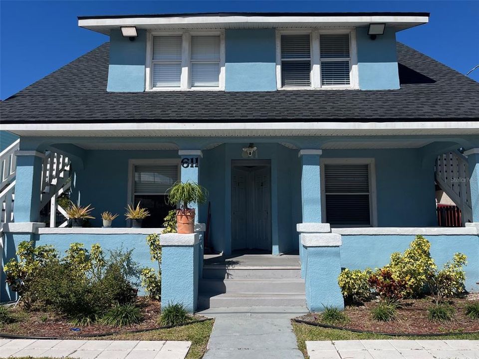 For Rent: $1,200 (1 beds, 1 baths, 405 Square Feet)