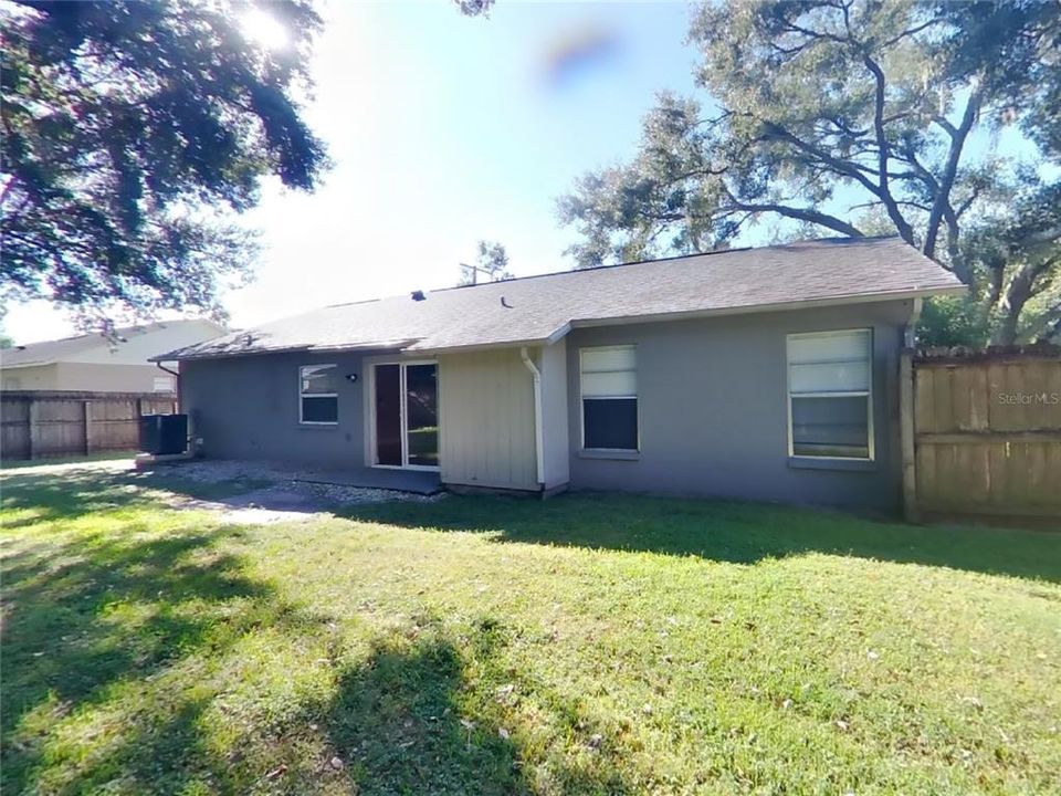 For Rent: $1,819 (3 beds, 2 baths, 1072 Square Feet)