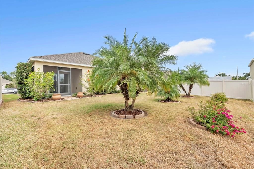 For Sale: $440,000 (4 beds, 2 baths, 1834 Square Feet)