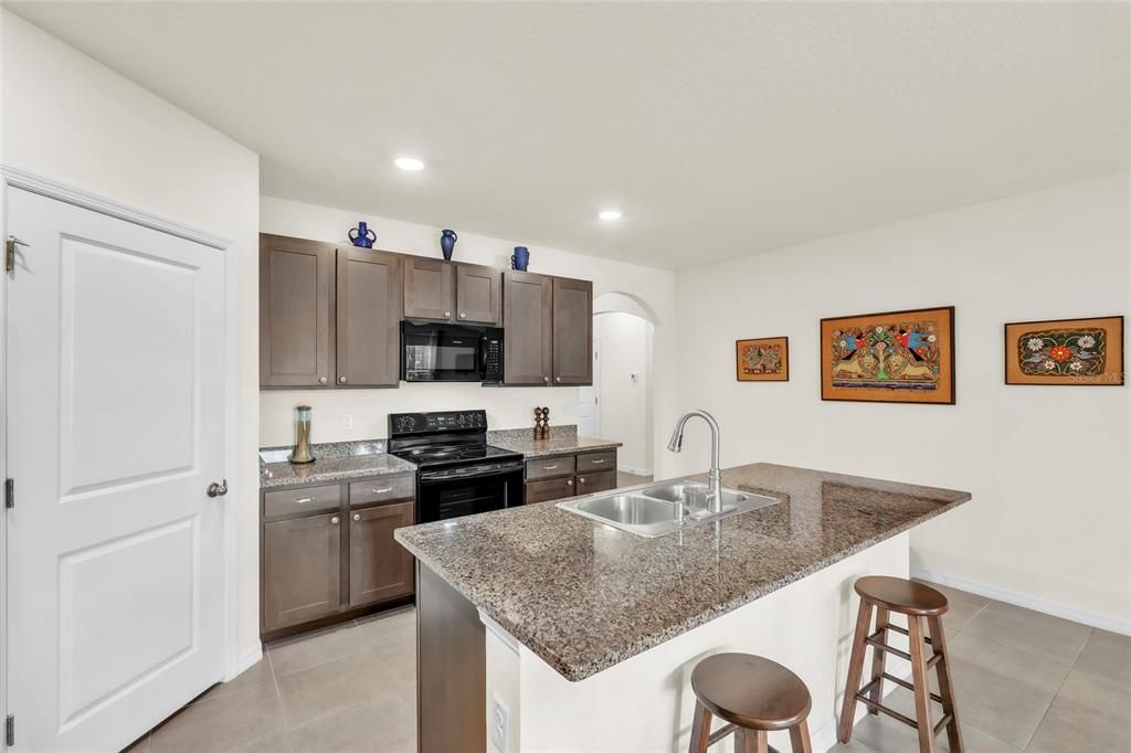 For Sale: $440,000 (4 beds, 2 baths, 1834 Square Feet)