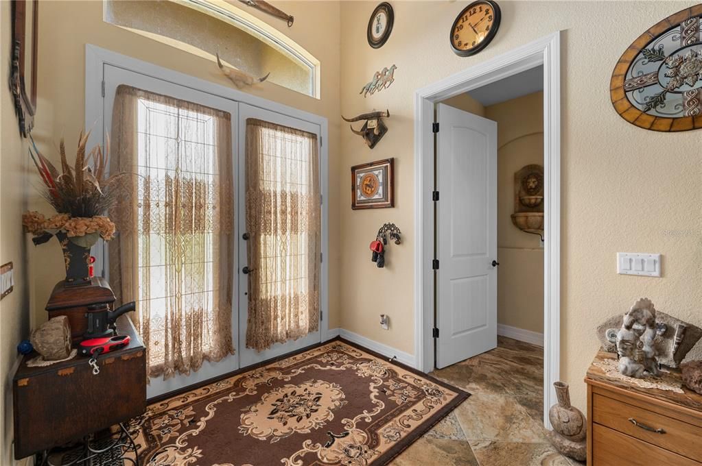 For Sale: $1,200,000 (3 beds, 3 baths, 2136 Square Feet)