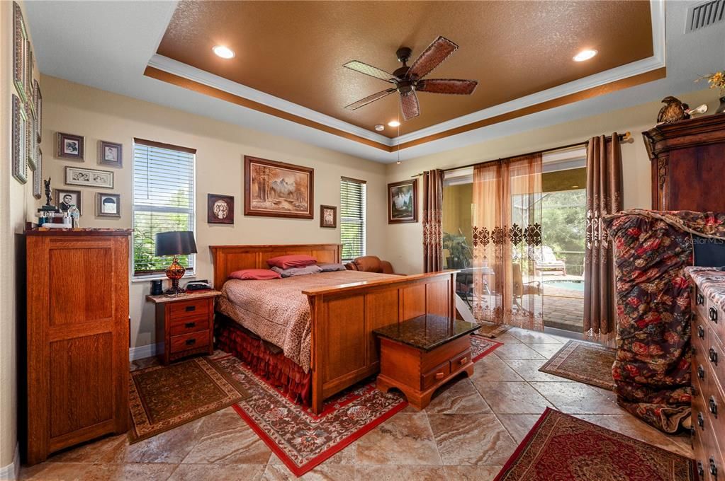 For Sale: $1,200,000 (3 beds, 3 baths, 2136 Square Feet)