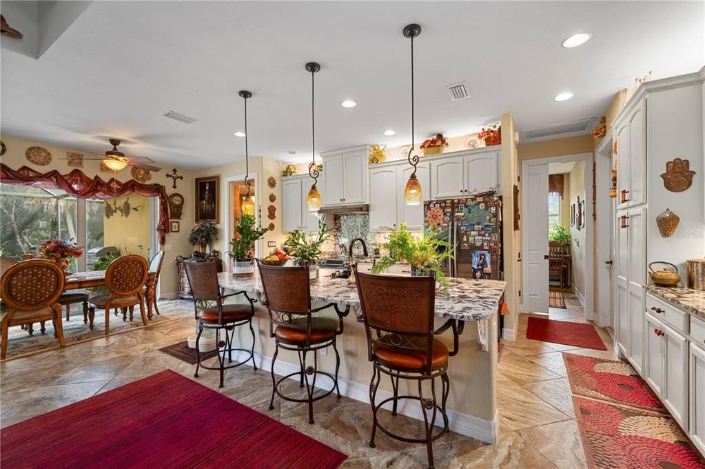 For Sale: $1,200,000 (3 beds, 3 baths, 2136 Square Feet)