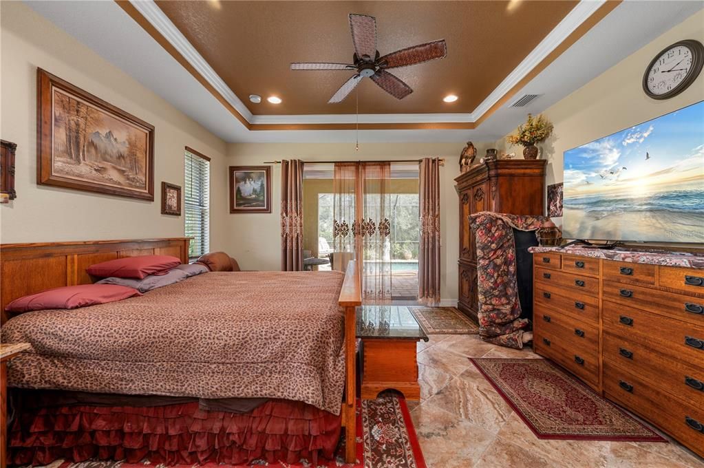 For Sale: $1,200,000 (3 beds, 3 baths, 2136 Square Feet)