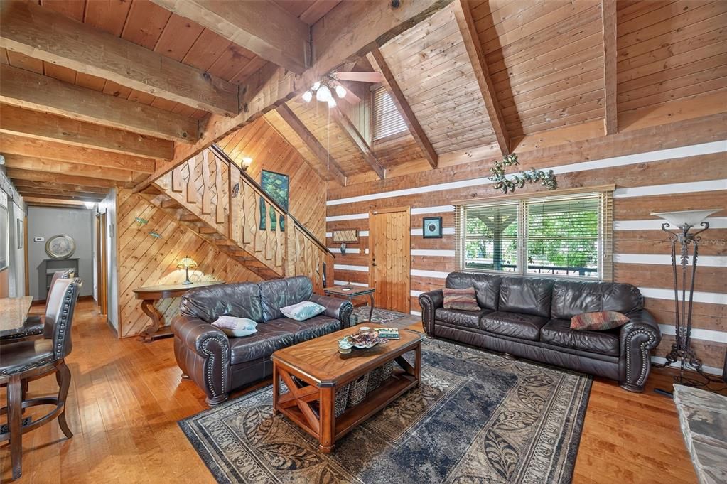 Active With Contract: $599,000 (3 beds, 2 baths, 2160 Square Feet)