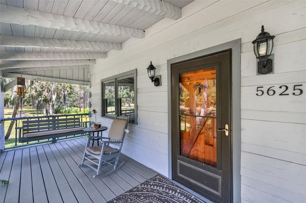 Active With Contract: $599,000 (3 beds, 2 baths, 2160 Square Feet)