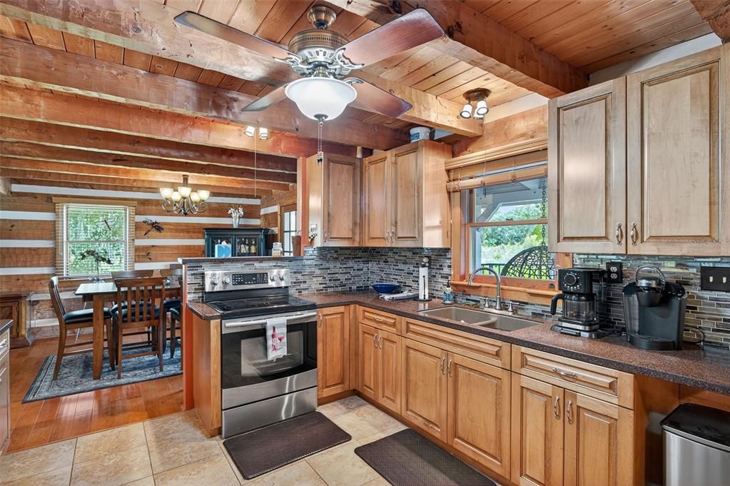 Active With Contract: $599,000 (3 beds, 2 baths, 2160 Square Feet)