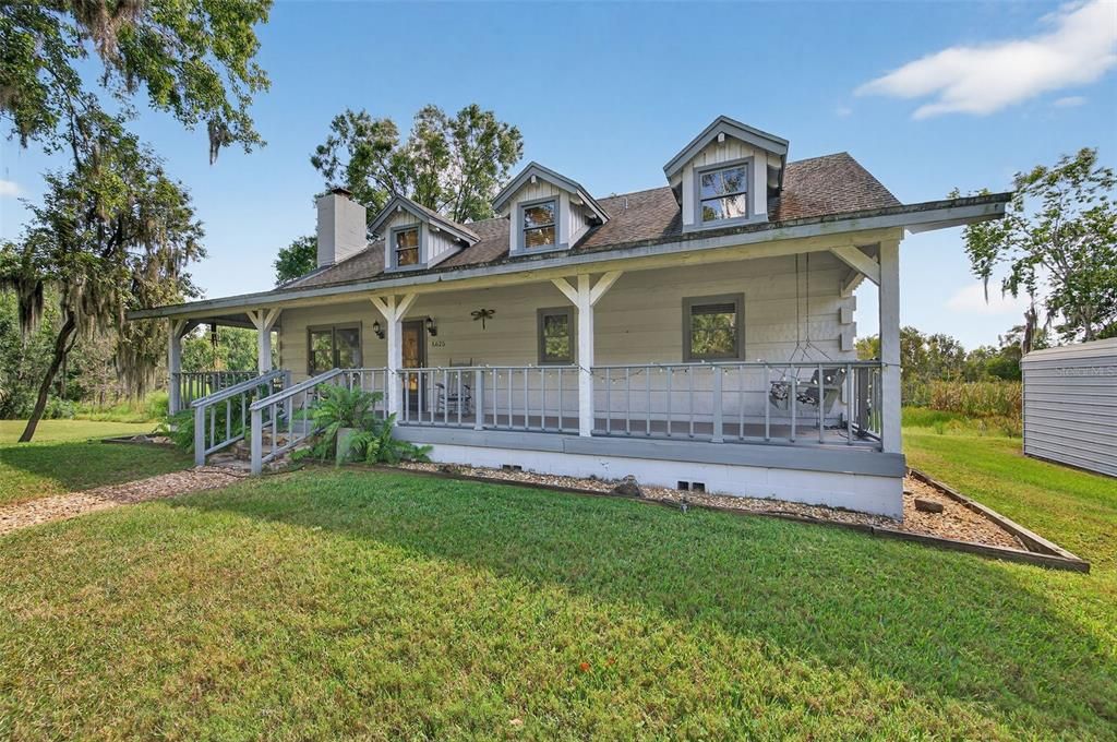 Active With Contract: $599,000 (3 beds, 2 baths, 2160 Square Feet)