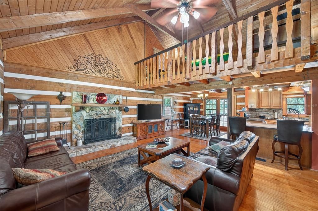 Active With Contract: $599,000 (3 beds, 2 baths, 2160 Square Feet)