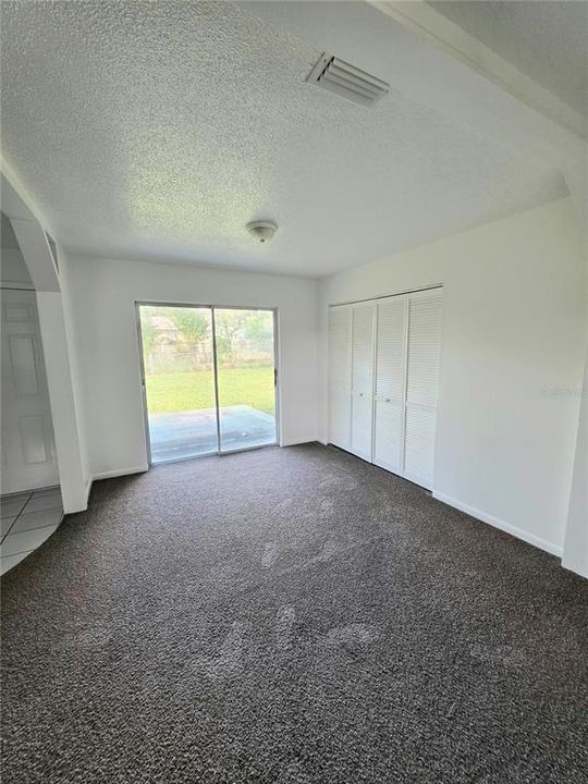 出租: $1,550 (3 贝兹, 2 浴室, 1326 平方英尺)