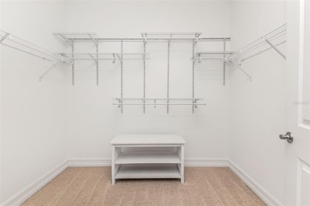 Active With Contract: $535,000 (4 beds, 3 baths, 2374 Square Feet)