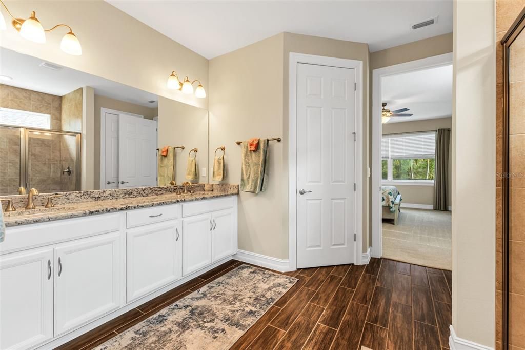 Active With Contract: $535,000 (4 beds, 3 baths, 2374 Square Feet)