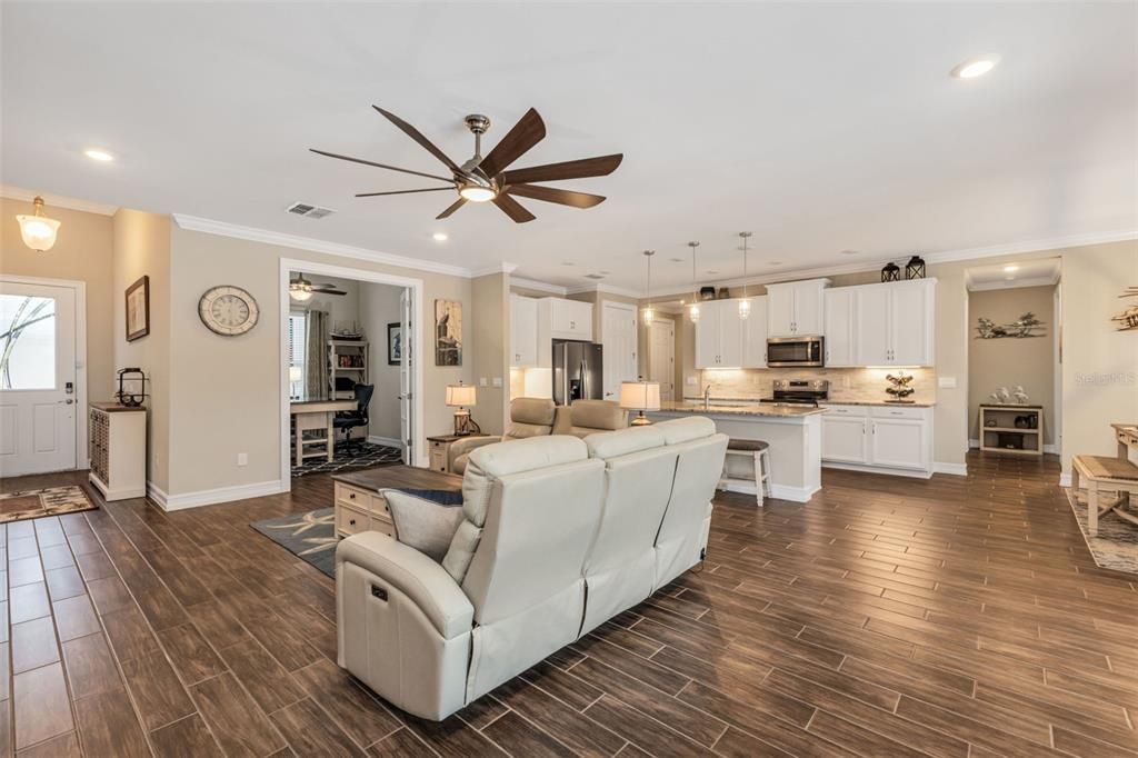 Active With Contract: $535,000 (4 beds, 3 baths, 2374 Square Feet)